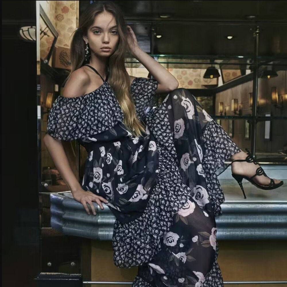 EUC bebe Tiered Chiffon Maxi Dress Size 0 Black Pink Rose